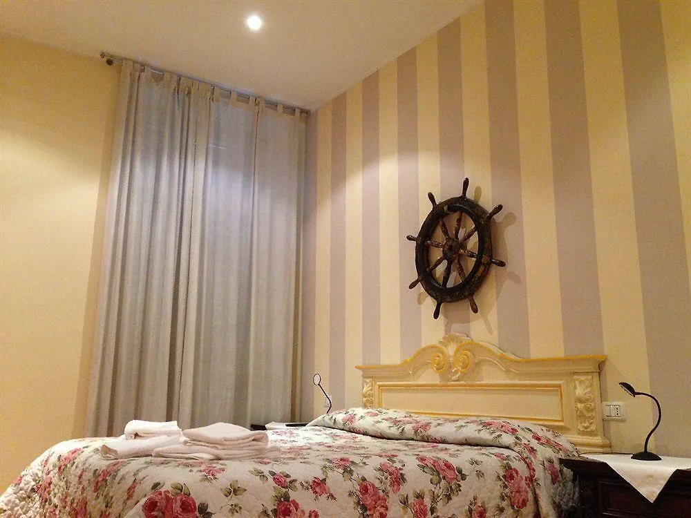 Guest House Abaco Centro Stazione Bergamo Italy